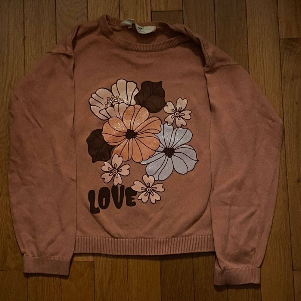 H&M sweater, size 6x/7, girls, pinkish orange, salmon colored.